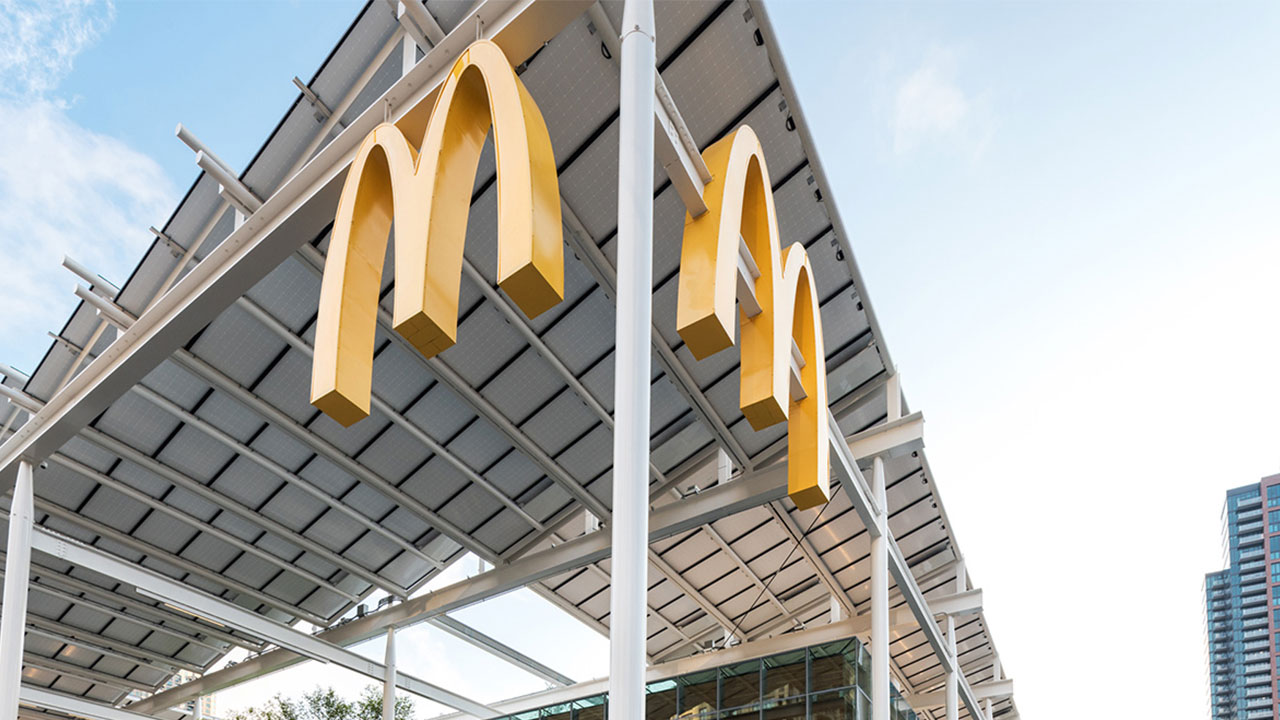 McDonald's reveals its Chicago Flagship store and its luxurious ICON