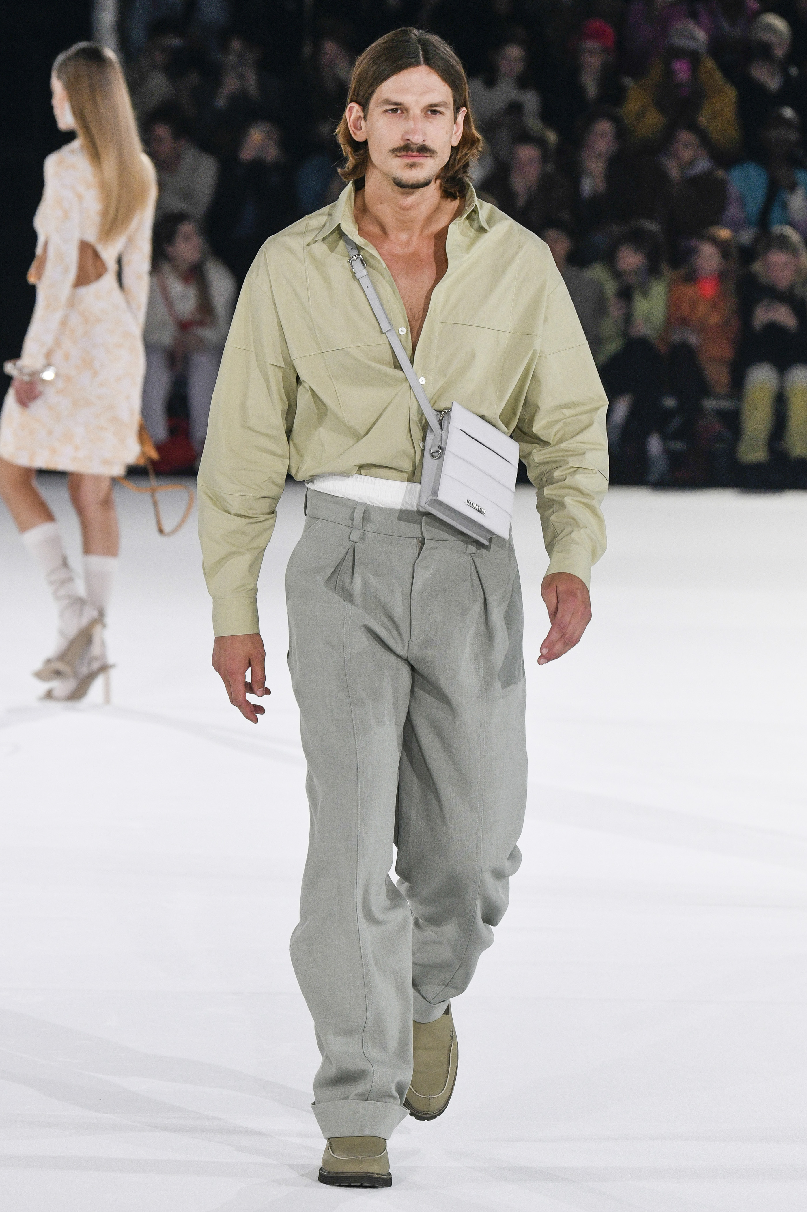 Jacquemus : Runway - Paris Fashion Week - Menswear F/W 2020-2021 - ICON