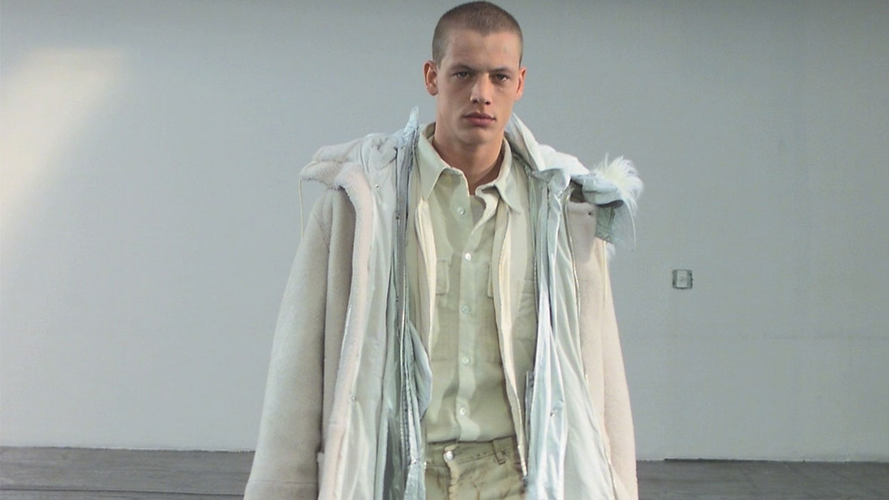 Forget 2020. Helmut Lang Was The First To Stream A Runway In 1998 - ICON