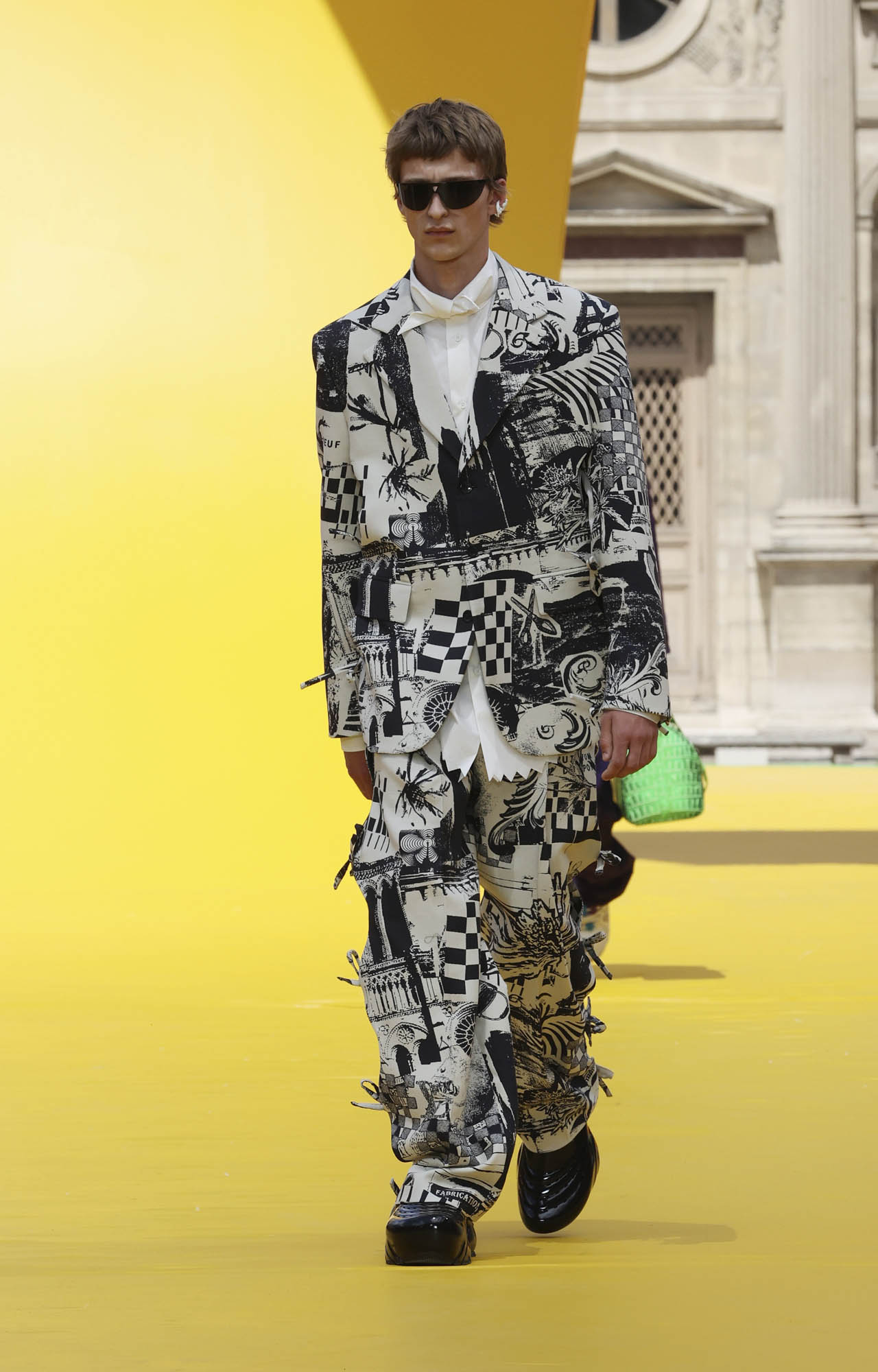 Louis Vuitton Spring-Summer 2023 Men's collection celebrates