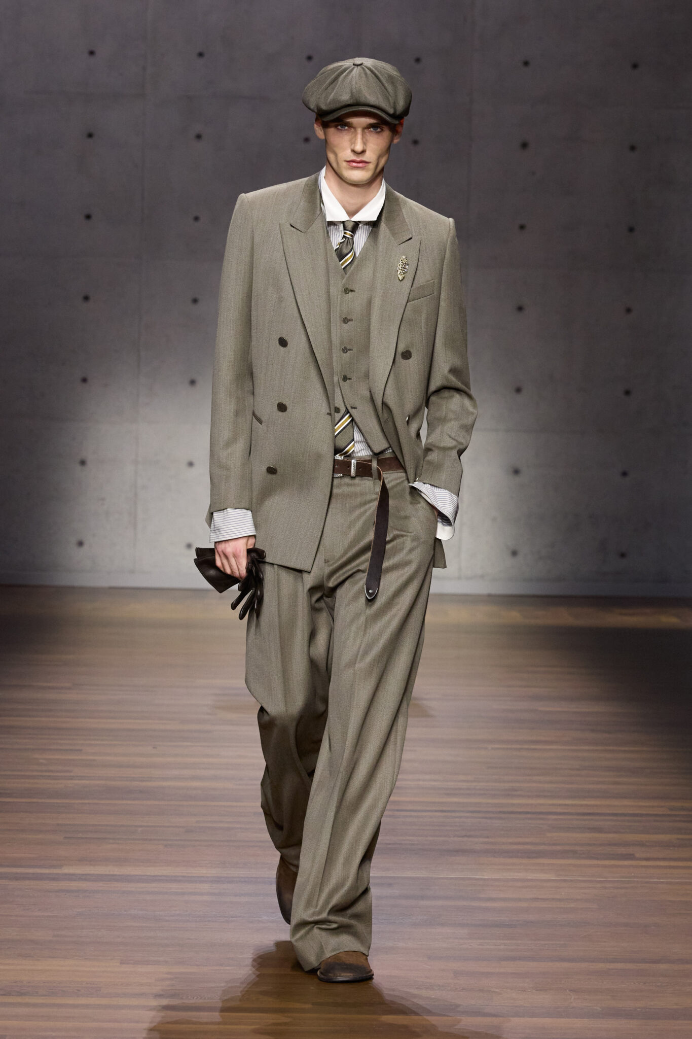 Emporio Armani Showcases a Transition in Tradition with the Autumn 2026 ...